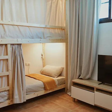 Hostel Blue Surf House *