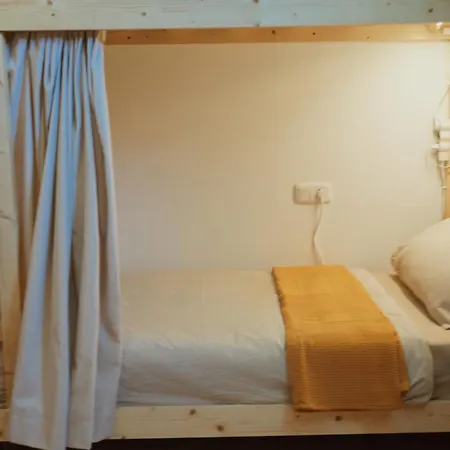Hostel Blueadventure Surf House *